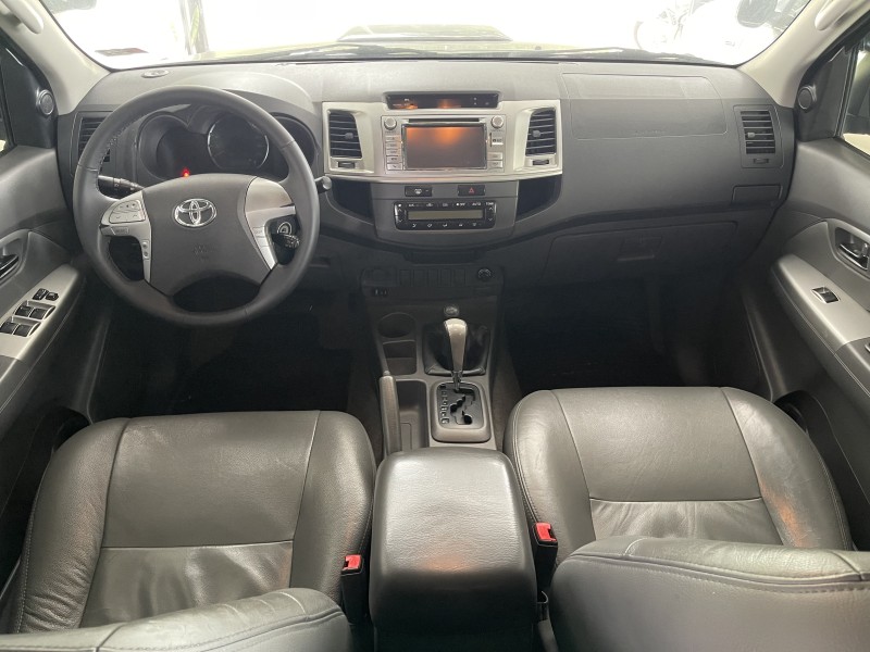 HILUX 3.0 SRV 4X4 CD 16V TURBO INTERCOOLER DIESEL 4P AUTOMÁTICO - 2013 - CAXIAS DO SUL