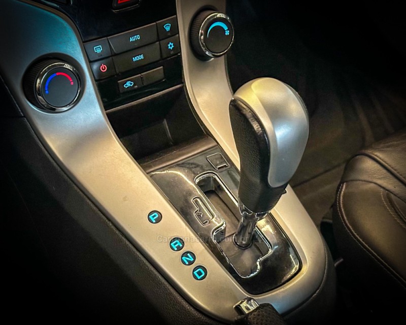 CRUZE 1.8 LT 16V FLEX 4P AUTOMÁTICO - 2015 - GARIBALDI