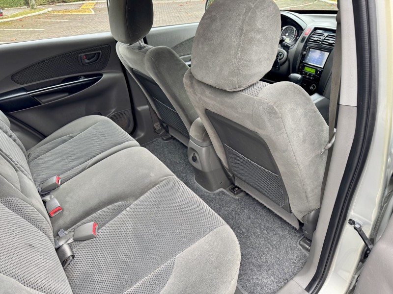 TUCSON 2.0 MPFI GLS 16V 143CV 2WD GASOLINA 4P AUTOMÁTICO - 2013 - CAXIAS DO SUL