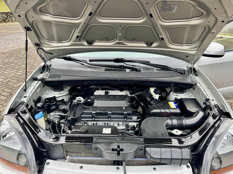 TUCSON 2.0 MPFI GLS 16V 143CV 2WD GASOLINA 4P AUTOMÁTICO - 2013 - CAXIAS DO SUL