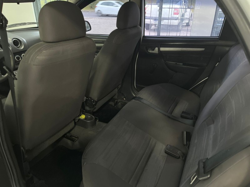 PRISMA 1.4 MPFI MAXX 8V FLEX 4P MANUAL - 2009 - CAXIAS DO SUL