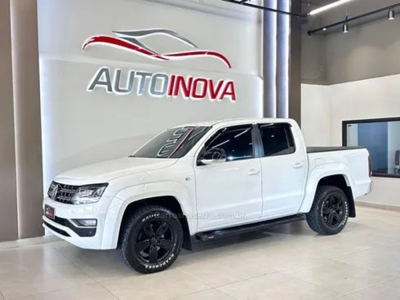 AMAROK 3.0 V6 TDI HIGHLINE CD DIESEL 4MOTION AUTOMÁTICO - 2018 - IVOTI