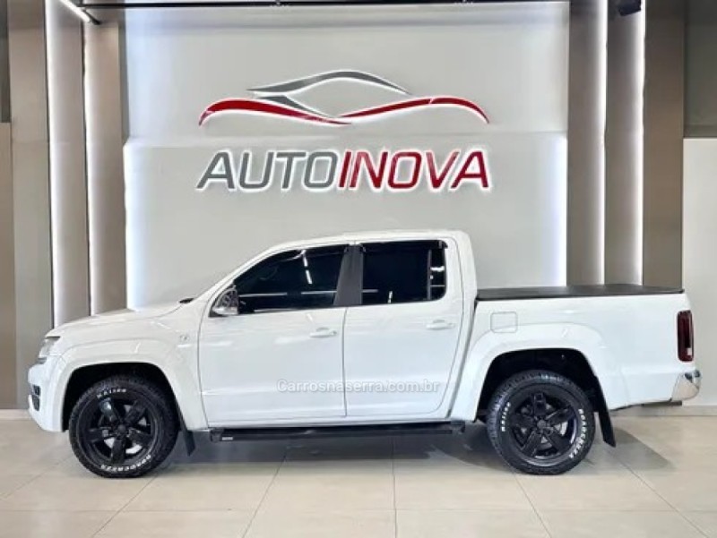 AMAROK 3.0 V6 TDI HIGHLINE CD DIESEL 4MOTION AUTOMÁTICO - 2018 - IVOTI
