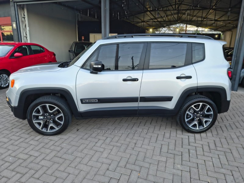 RENEGADE 2.0 16V TURBO DIESEL SPORT 4P 4X4 AUTOMÁTICO - 2016 - NOVO HAMBURGO