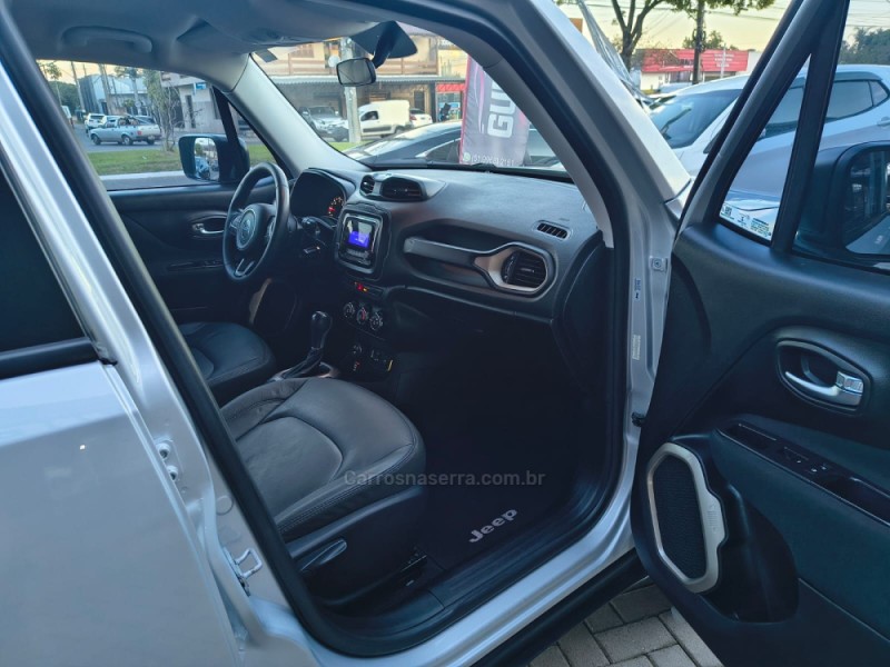 RENEGADE 2.0 16V TURBO DIESEL SPORT 4P 4X4 AUTOMÁTICO - 2016 - NOVO HAMBURGO