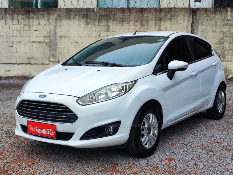 FIESTA 1.6 TITANIUM PLUS HATCH 16V FLEX 4P AUTOMÁTICO - 2014 - FARROUPILHA