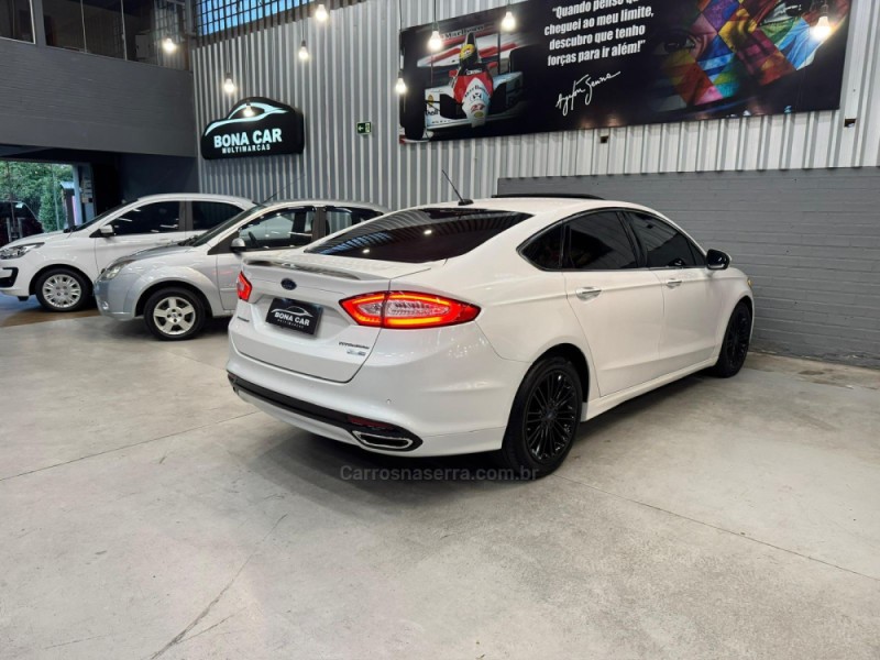 FUSION 2.0 TITANIUM GTDI ECOBOOST AWD AUTOMÁTICO - 2016 - CAXIAS DO SUL