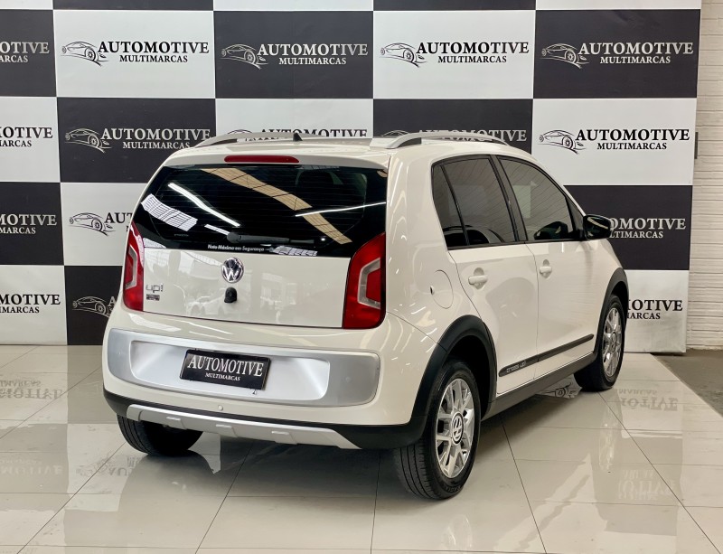 UP 1.0 CROSS T.FLEX 12V 4P MANUAL - 2015 - CAXIAS DO SUL