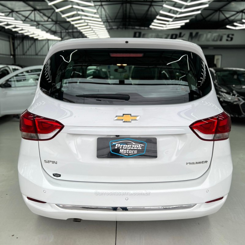 SPIN 1.8 PREMIER 8V FLEX 4P AUTOMÁTICO - 2022 - CANOAS