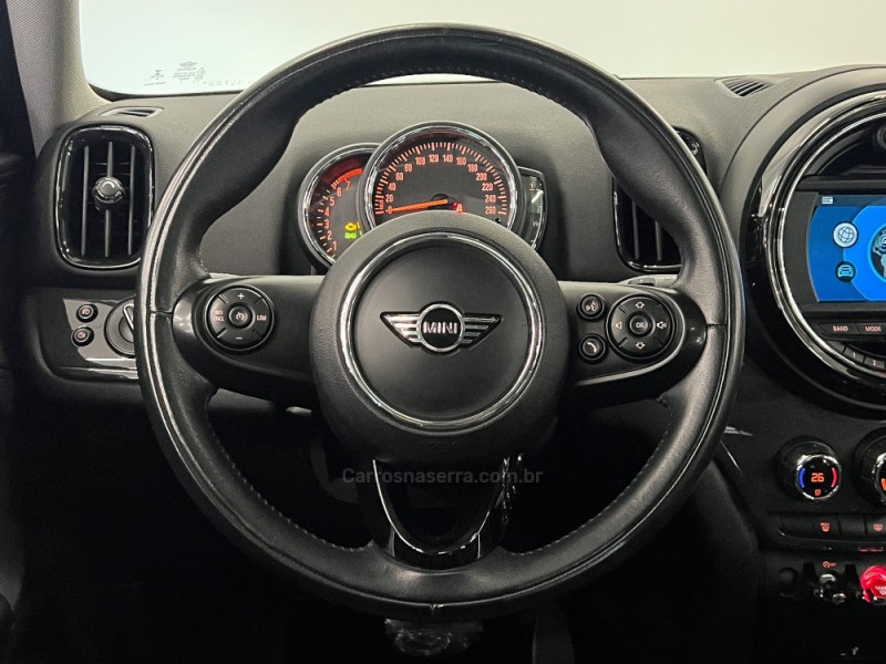 COUNTRYMAN 1.5 TWINPOWER 12V TURBO GASOLINA 4P AUTOMÁTICO - 2019 - FLORES DA CUNHA