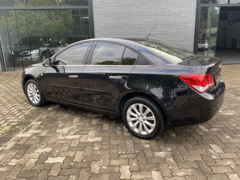 CRUZE 1.8 LT 16V FLEX 4P AUTOMÁTICO - 2016 - PORTãO