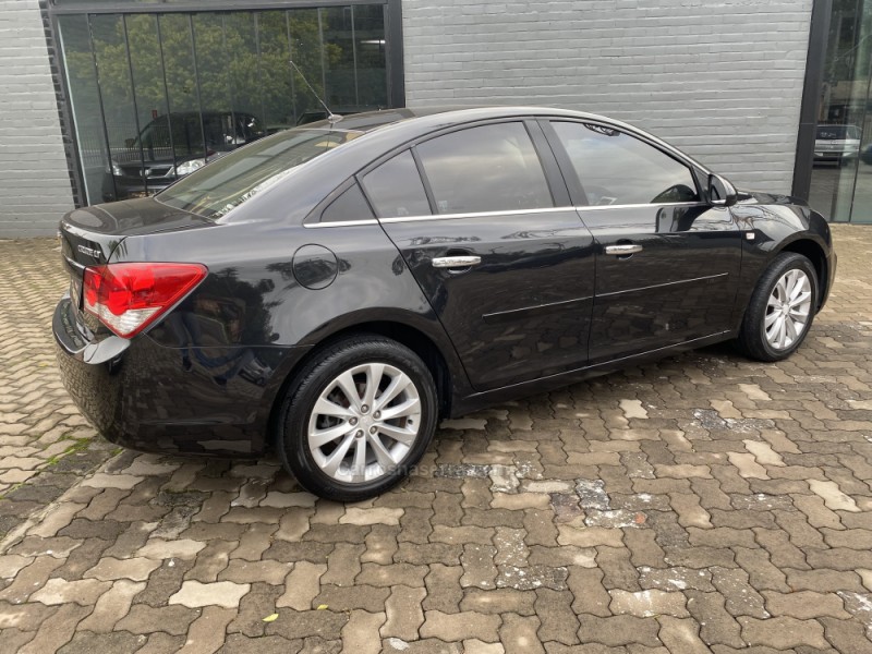 CRUZE 1.8 LT 16V FLEX 4P AUTOMÁTICO - 2016 - PORTãO