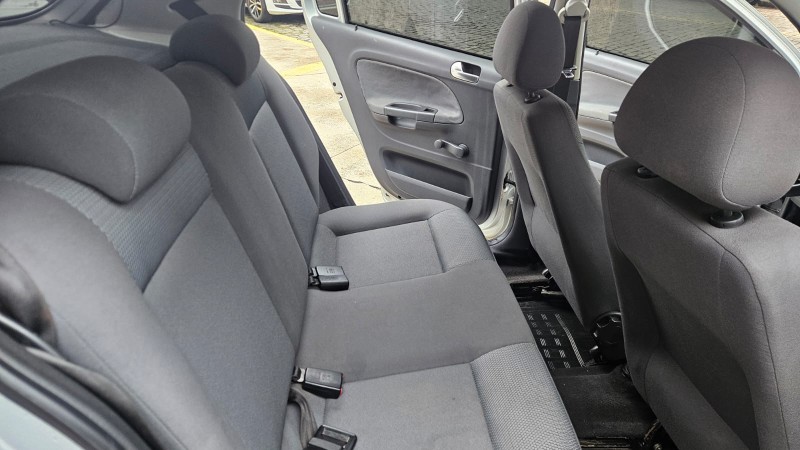 GOL 1.0 MI PLUS 8V FLEX 4P MANUAL G.V - 2010 - CAXIAS DO SUL