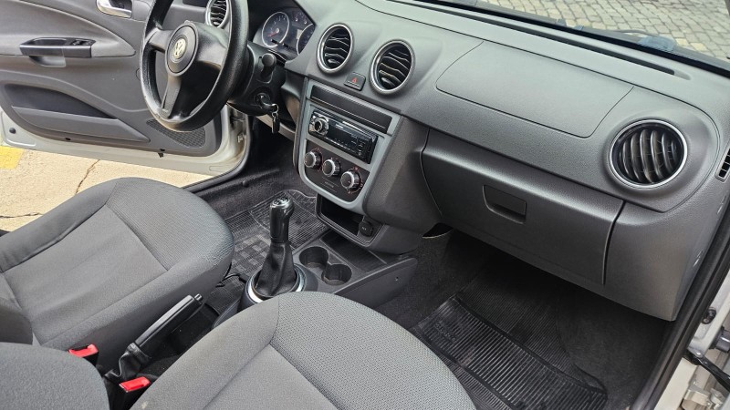 GOL 1.0 MI PLUS 8V FLEX 4P MANUAL G.V - 2010 - CAXIAS DO SUL