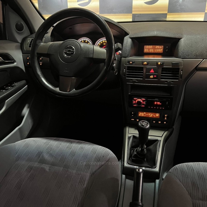 VECTRA 2.0 MPFI ELEGANCE 8V 140CV FLEX 4P AUTOMÁTICO - 2007 - PORTãO