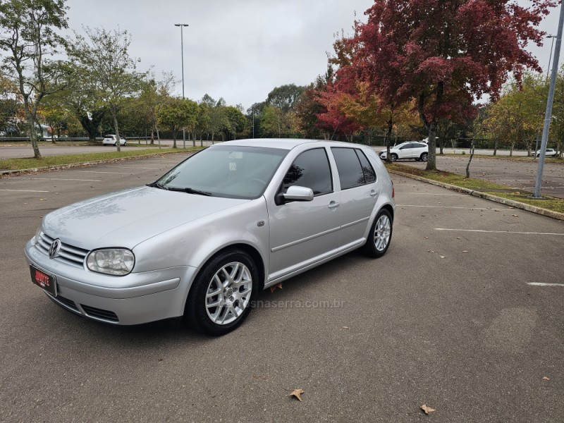 GOLF 1.6 MI PLUS 8V GASOLINA 4P MANUAL - 2004 - BENTO GONçALVES