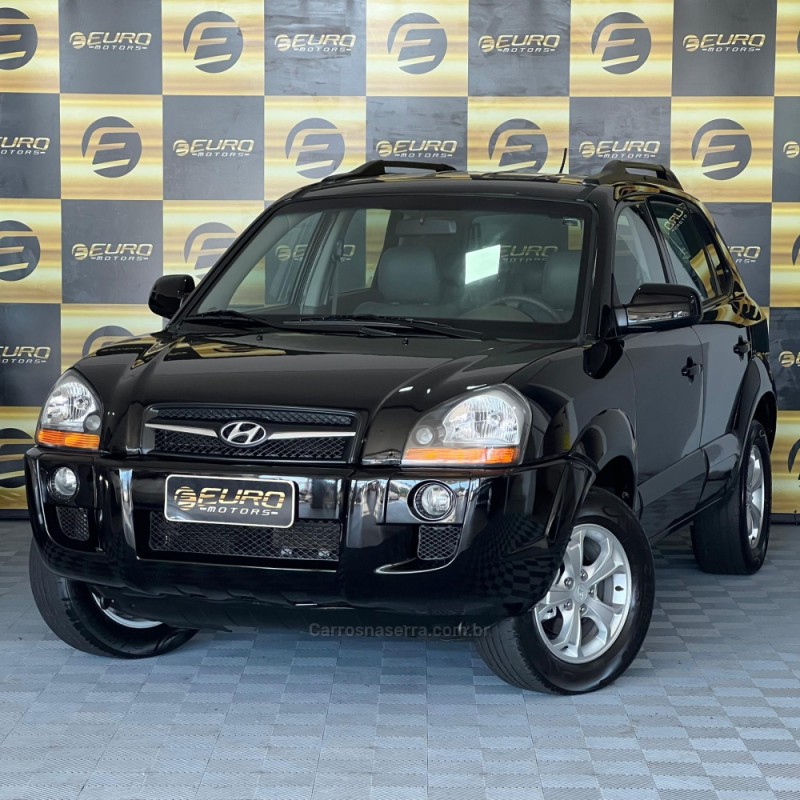 TUCSON 2.0 MPFI GL 16V 142CV 2WD GASOLINA 4P AUTOMÁTICO - 2010 - PORTãO