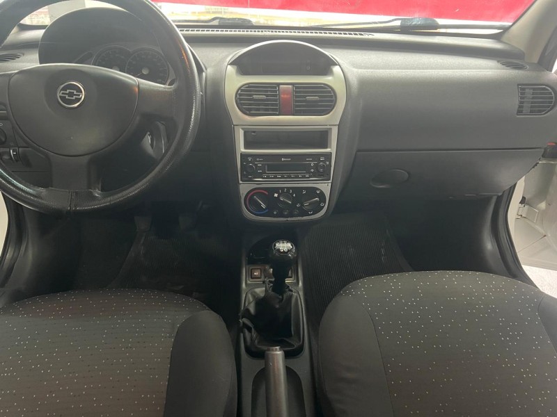 CORSA 1.4 MPFI PREMIUM 8V FLEX 4P MANUAL - 2011 - CAXIAS DO SUL