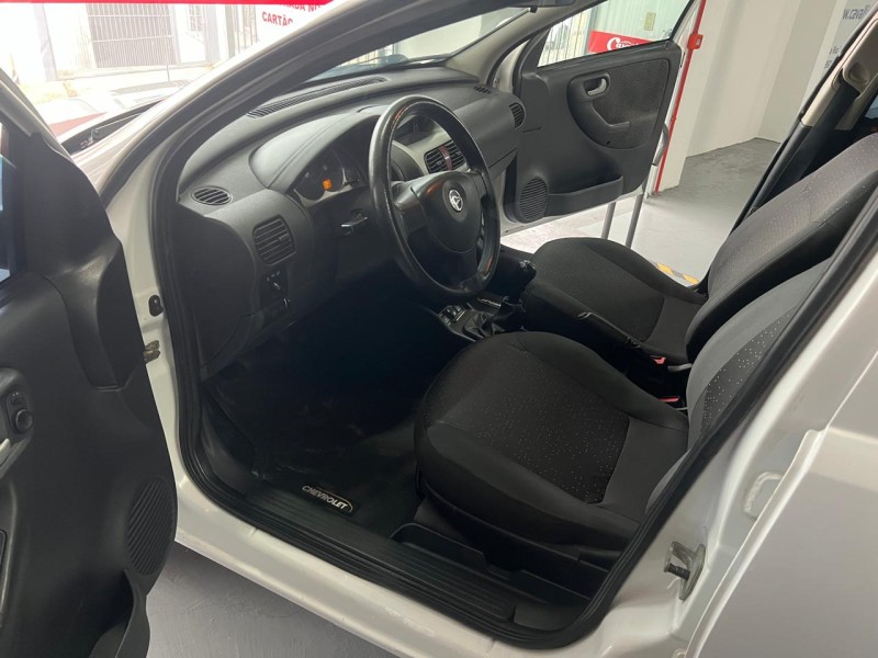 CORSA 1.4 MPFI PREMIUM 8V FLEX 4P MANUAL - 2011 - CAXIAS DO SUL