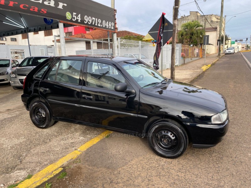 GOL 1.6 CL 8V GASOLINA 4P MANUAL - 1999 - VACARIA