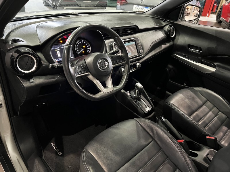 KICKS 1.6 16V FLEX SL PACK PLUS 4P XTRONIC - 2018 - FARROUPILHA