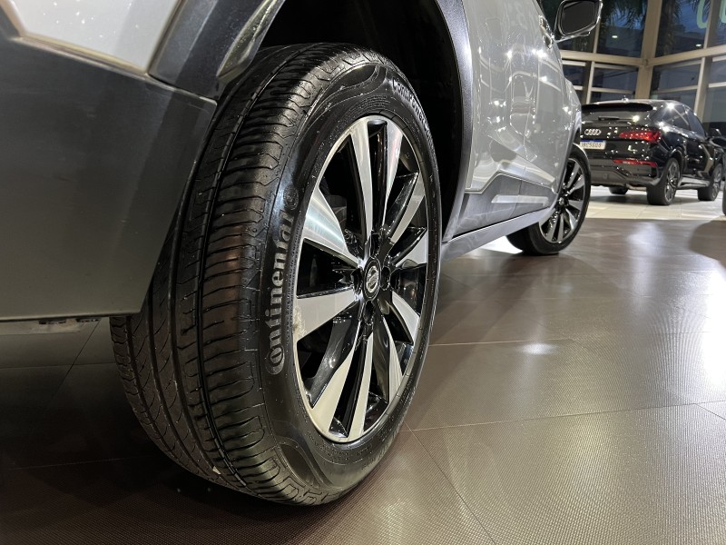 KICKS 1.6 16V FLEX SL PACK PLUS 4P XTRONIC - 2018 - FARROUPILHA