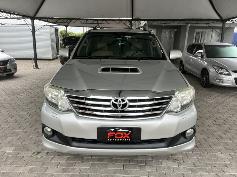 HILUX SW4 3.0 SRV 4X4 16V TURBO INTERCOOLER DIESEL 4P AUTOMÁTICO - 2013 - CAXIAS DO SUL