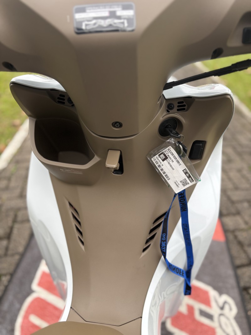 BIZ 125 EX - 2025 - FELIZ