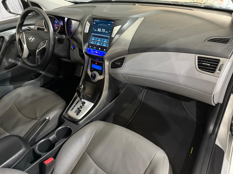 ELANTRA 1.8 GLS 16V GASOLINA 4P AUTOMÁTICO - 2012 - NOVO HAMBURGO