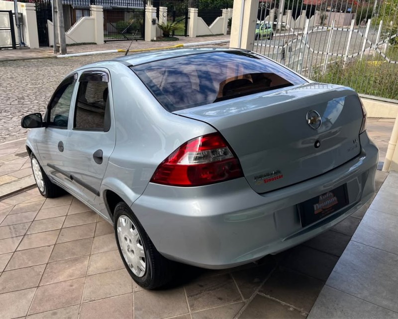 PRISMA 1.4 MPFI JOY 8V FLEX 4P MANUAL - 2009 - NOVA PETRóPOLIS