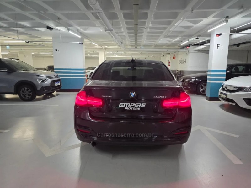 320I 2.0 16V TURBO ACTIVE FLEX 4P AUTOMÁTICO - 2018 - PORTO ALEGRE