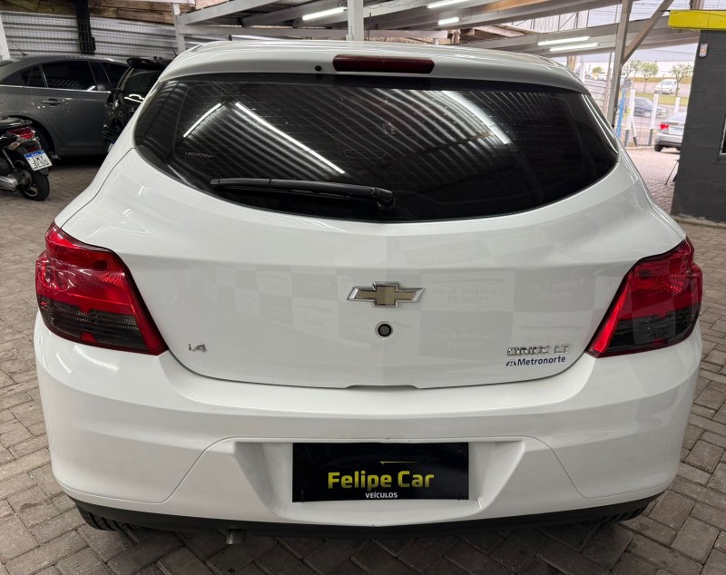 ONIX 1.4 MPFI LT 8V FLEX 4P MANUAL - 2013 - CAXIAS DO SUL