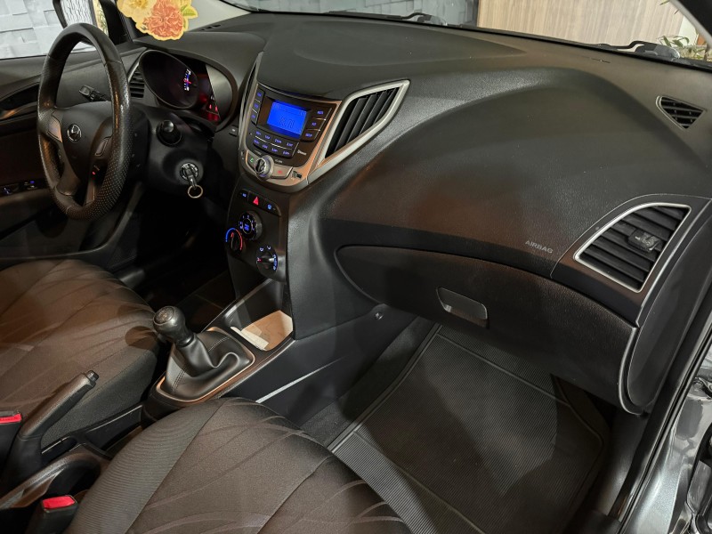 HB20 1.0 COMFORT STYLE 12V FLEX 4P MANUAL - 2014 - NOVO HAMBURGO