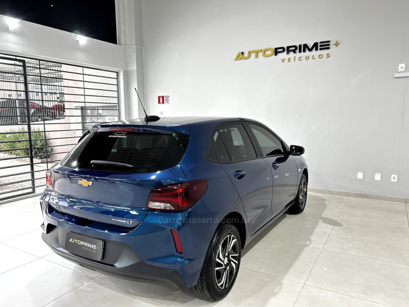 ONIX 1.0 LT 12V FLEX 4P MANUAL - 2024 - BENTO GONçALVES