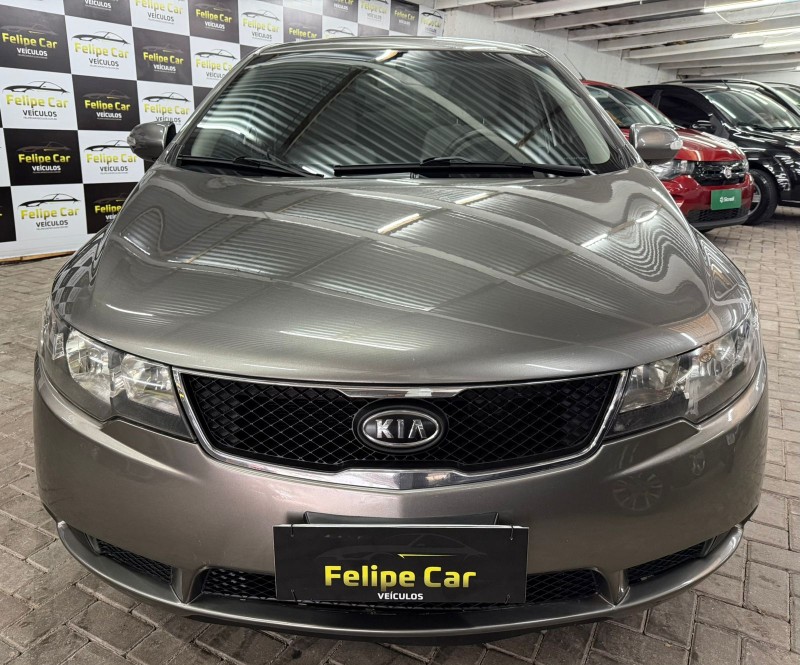 CERATO 1.6 EX2 SEDAN 16V GASOLINA 4P MANUAL - 2011 - CAXIAS DO SUL