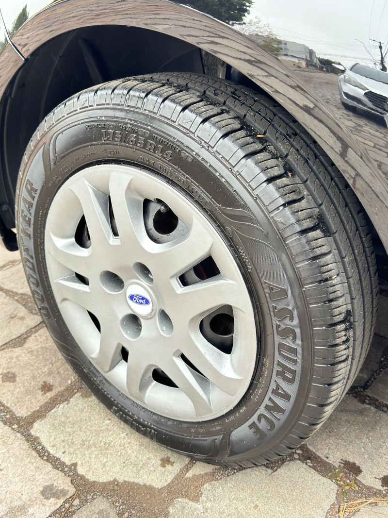 FIESTA 1.0 MPI HATCH 8V FLEX 4P MANUAL - 2014 - CAXIAS DO SUL