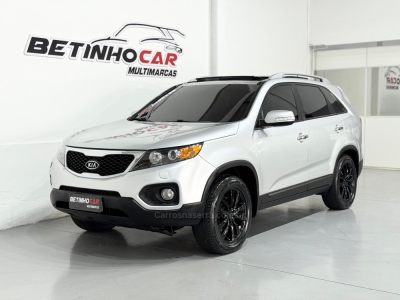 SORENTO 2.4 S.253 4X2 16V GASOLINA 4P AUTOMÁTICO - 2011 - ESTâNCIA VELHA
