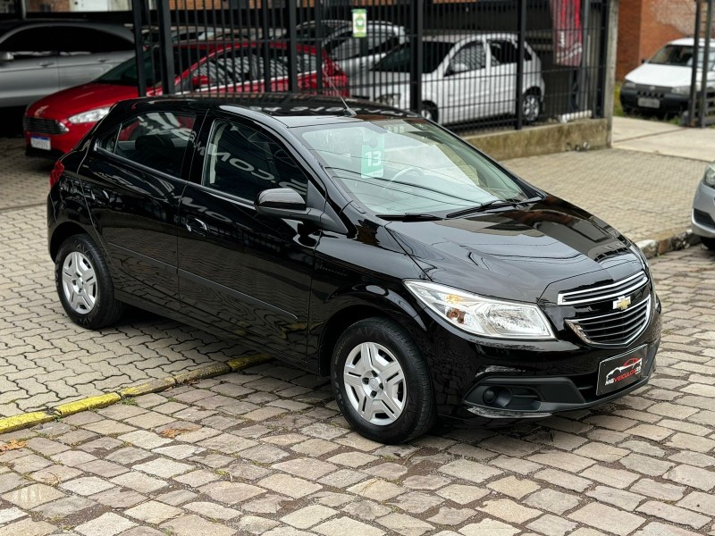 ONIX 1.0 LT 12V FLEX 4P MANUAL - 2013 - CAXIAS DO SUL
