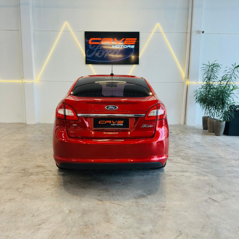 FIESTA 1.6 SE SEDAN 16V FLEX 4P MANUAL - 2012 - CAXIAS DO SUL