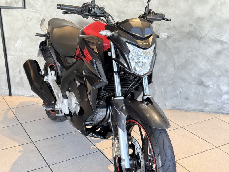 CB 250F TWISTER CBS - 2020 - CAXIAS DO SUL