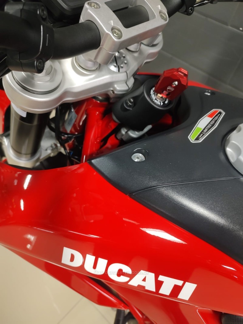 HIPERMOTARD 1100 EVO - 2011 - CAXIAS DO SUL