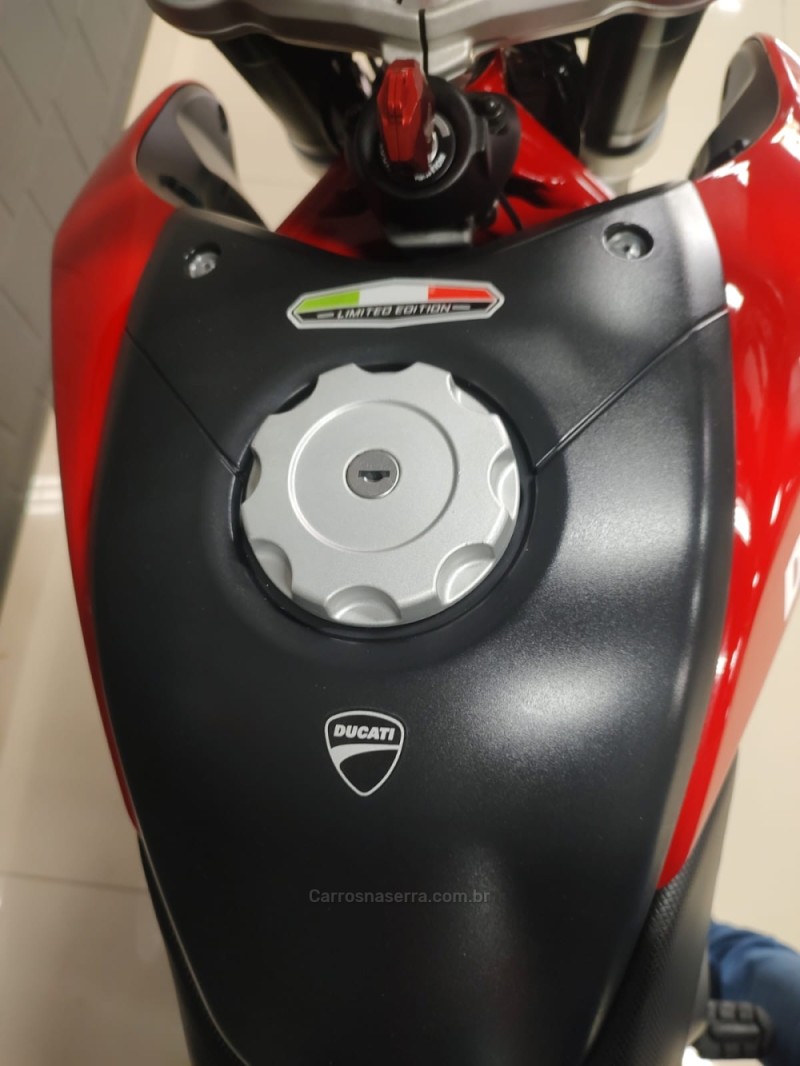HIPERMOTARD 1100 EVO - 2011 - CAXIAS DO SUL