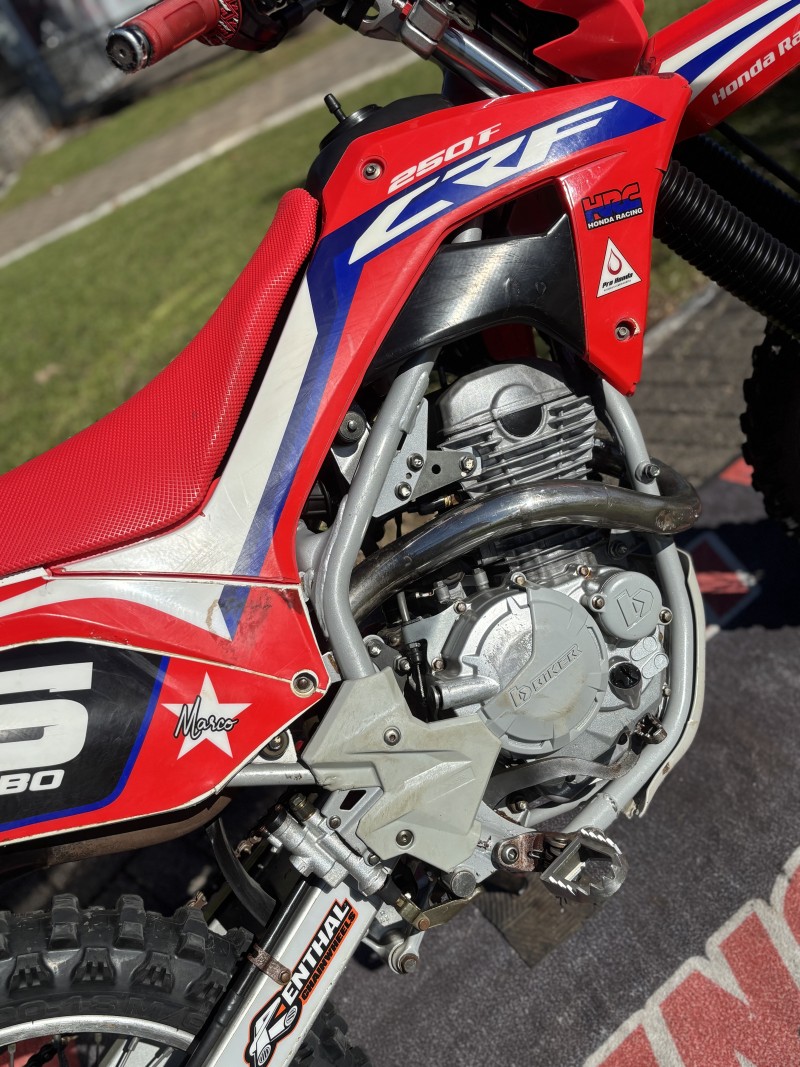 CRF 250F  - 2019 - FELIZ