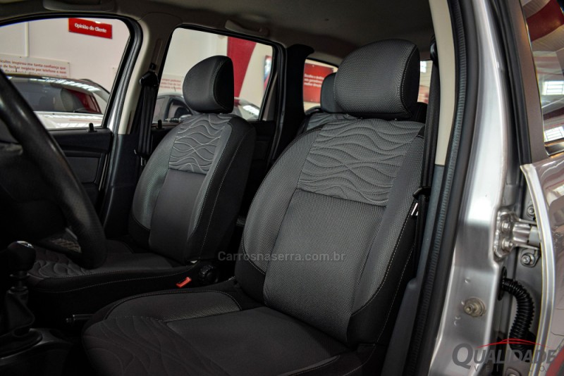 DUSTER 2.0 TECH ROAD 4X2 16V FLEX 4P MANUAL - 2014 - SANTA CRUZ DO SUL