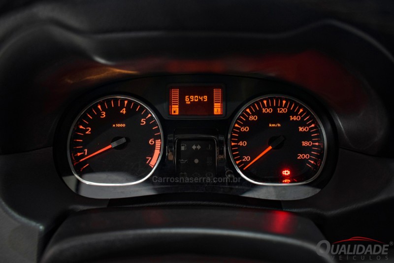 DUSTER 2.0 TECH ROAD 4X2 16V FLEX 4P MANUAL - 2014 - SANTA CRUZ DO SUL