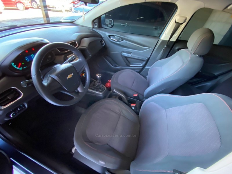 ONIX 1.4 MPFI LT 8V FLEX 4P MANUAL - 2015 - CAXIAS DO SUL