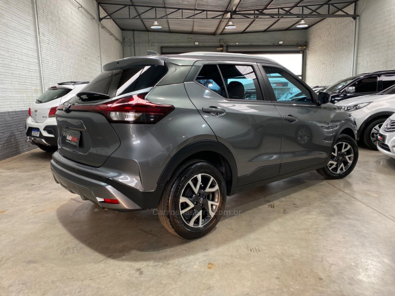 KICKS 1.6 SENSE 16V FLEX 4P AUTOMÁTICO - 2023 - VACARIA