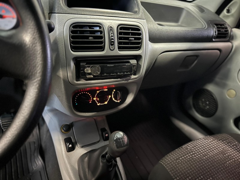 CLIO 1.0 CAMPUS 16V FLEX 4P MANUAL - 2009 - CAXIAS DO SUL