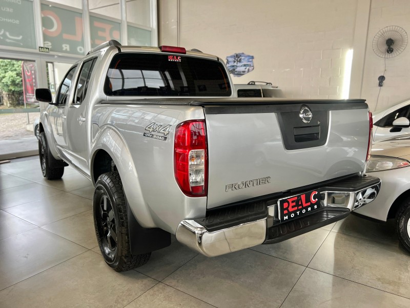 FRONTIER 2.5 SE 4X4 CD TURBO ELETRONIC DIESEL 4P MANUAL - 2015 - CAXIAS DO SUL