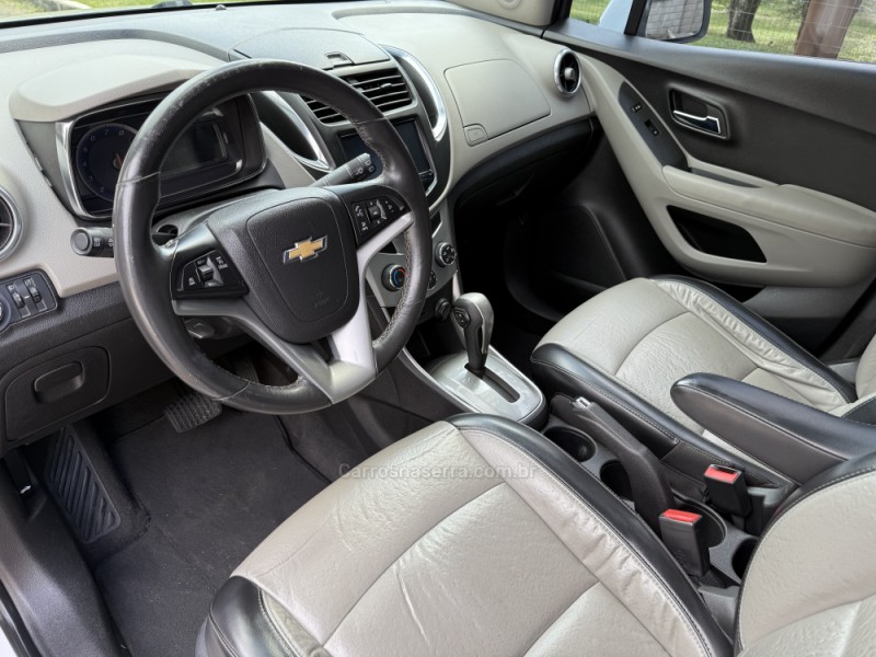 TRACKER 1.8 MPFI LTZ 4X2 16V FLEX 4P AUTOMÁTICO - 2014 - CANELA